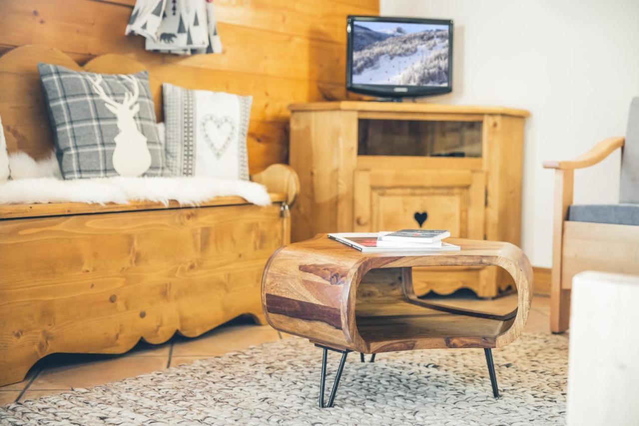 Le Serre D'Or, Grand Appartement Au Pied Des Pistes De Ski Saint-Chaffrey Exterior photo