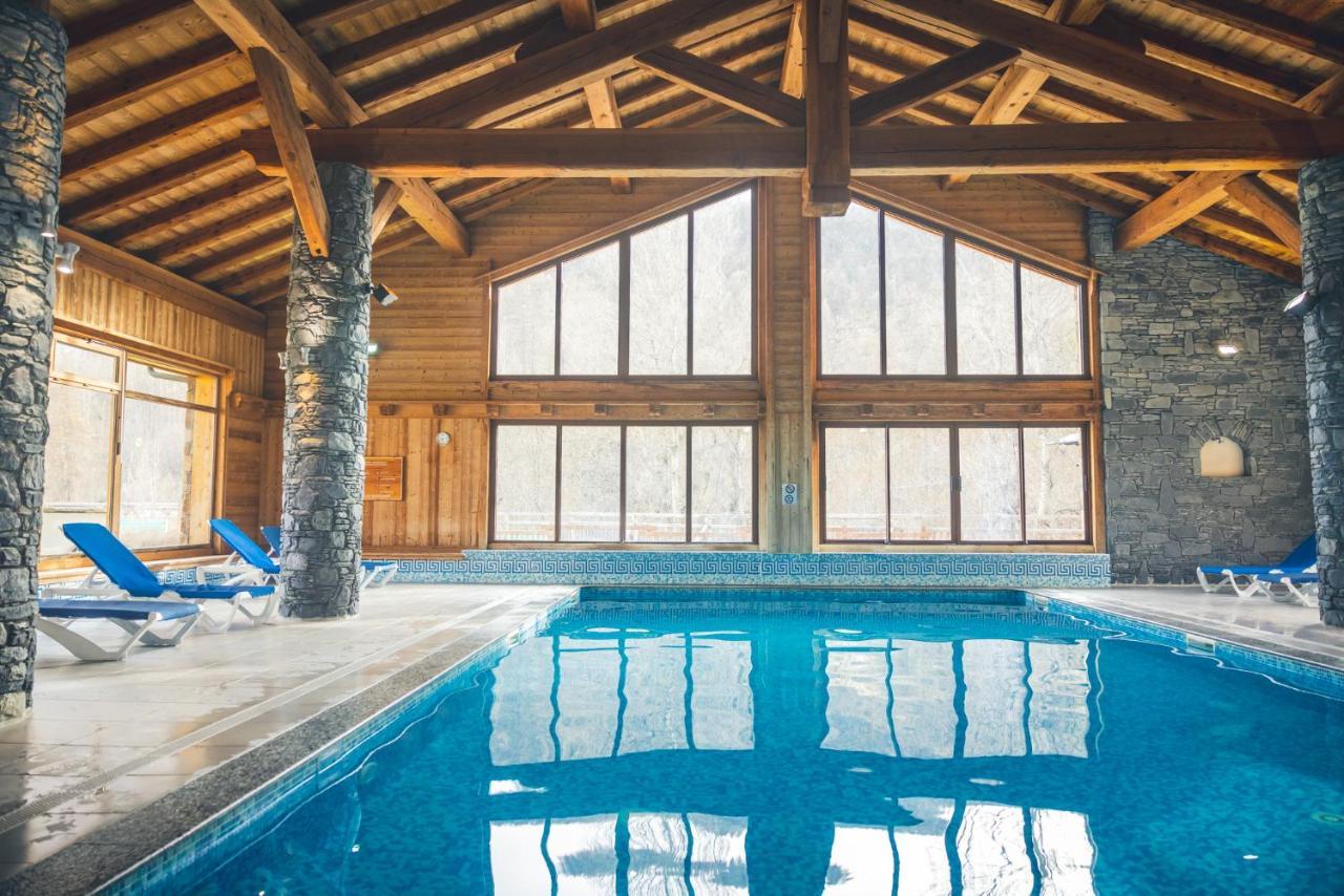 Le Serre D'Or, Grand Appartement Au Pied Des Pistes De Ski Saint-Chaffrey Exterior photo